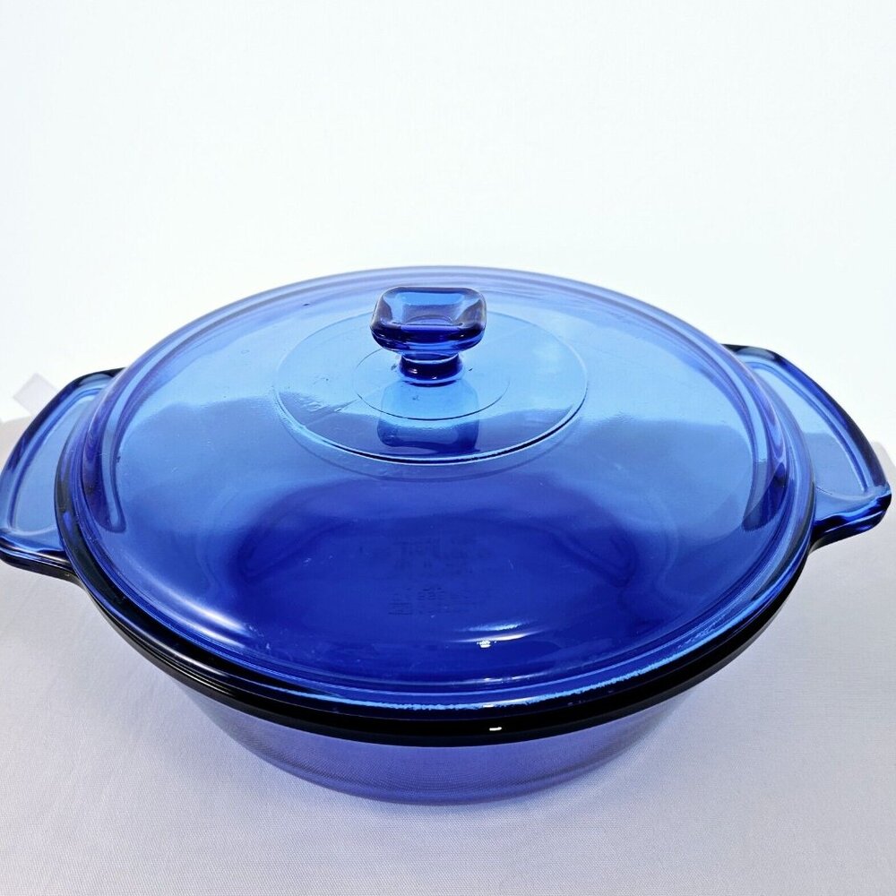 Anchor Hocking Cobalt Casserole Bowl w/ Lid 2qt handles 9" vtg blue kitchen - Picture 6 of 15